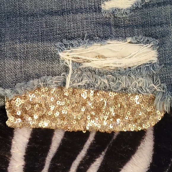 F21 Sequins Denim shorts - Picture 8 of 11